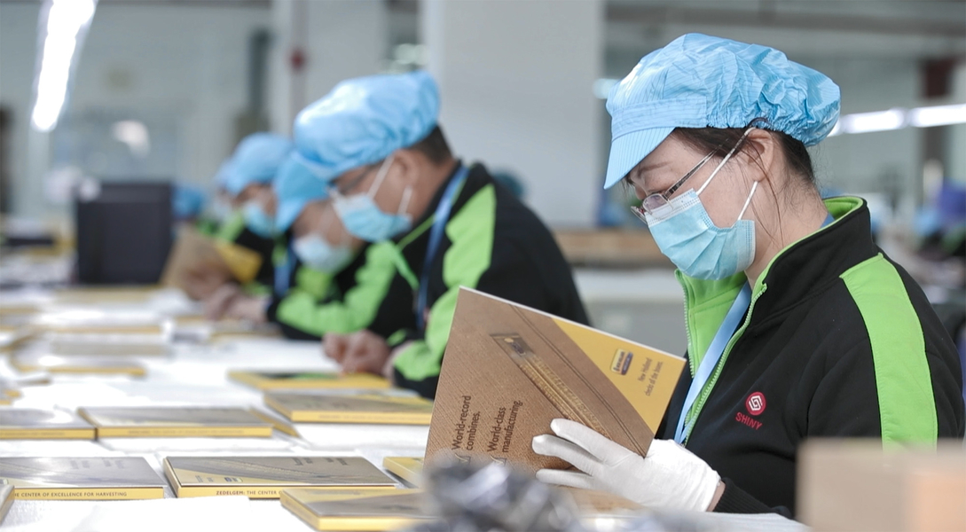 Dongguan Hesheng Creative Technology Co., Ltd. linea di produzione del fabbricante